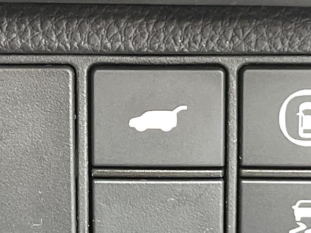 ヴェゼル e:HEV Z バックカメラ 衝突被害軽減システム 禁煙車 電動リアゲート ハーフレザーシート ドラレコ コーナーセンサー スマートキー LEDヘッド ETC 純正18インチアルミ 車線逸脱警報 オートライト(63枚目)