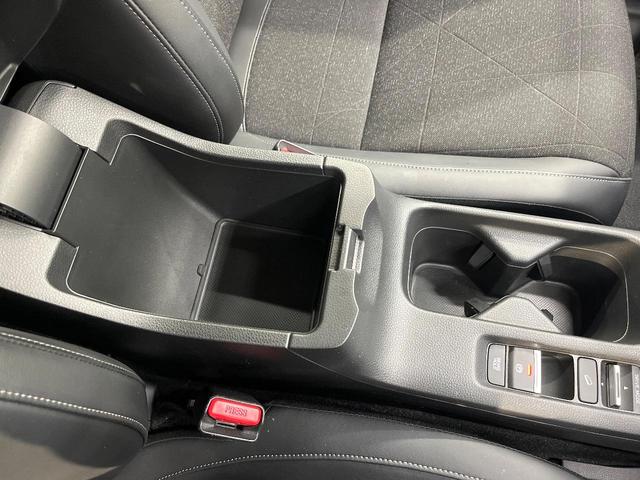 ヴェゼル e:HEV Z バックカメラ 衝突被害軽減システム 禁煙車 電動リアゲート ハーフレザーシート ドラレコ コーナーセンサー スマートキー LEDヘッド ETC 純正18インチアルミ 車線逸脱警報 オートライト(69枚目)