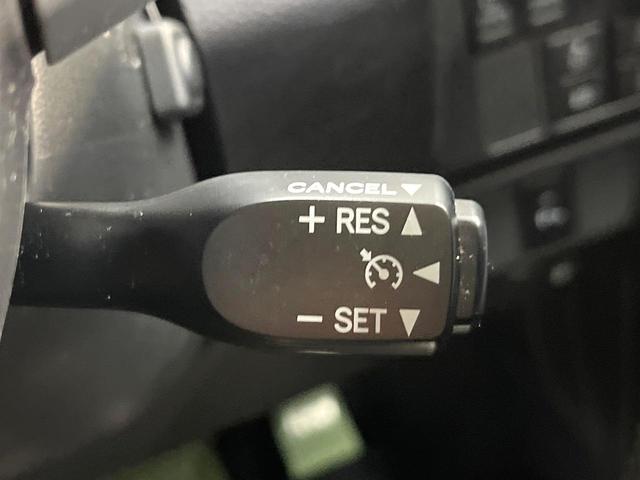 ルーミー カスタムＧ－Ｔ　ターボ　セーフティセンス　純正９型ナビ　バックカメラ　クルーズコントロール　両側電動ドア　ＬＥＤヘッド＆フォグ　オートハイビーム　オートエアコン　純正１５インチアルミ　スマートキー　電動格納ミラー（7枚目）