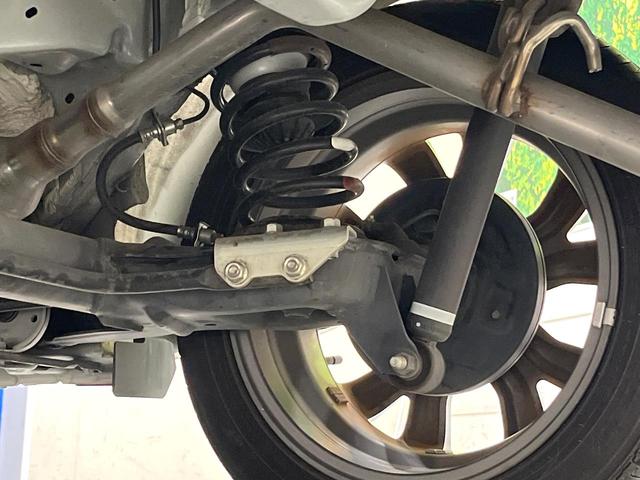 ルーミー カスタムＧ－Ｔ　ターボ　セーフティセンス　純正９型ナビ　バックカメラ　クルーズコントロール　両側電動ドア　ＬＥＤヘッド＆フォグ　オートハイビーム　オートエアコン　純正１５インチアルミ　スマートキー　電動格納ミラー（20枚目）