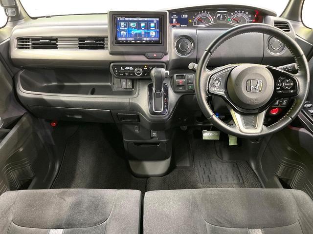 N-BOXカスタム L スタイル+ブラック ホンダセンシング アダプティブクルーズ SDナビ バックカメラ 両側電動ドア シートヒーター 禁煙車 コーナーセンサー LEDヘッド ドラレコ ETC 純正14インチアルミ ロールサンシェード(2枚目)