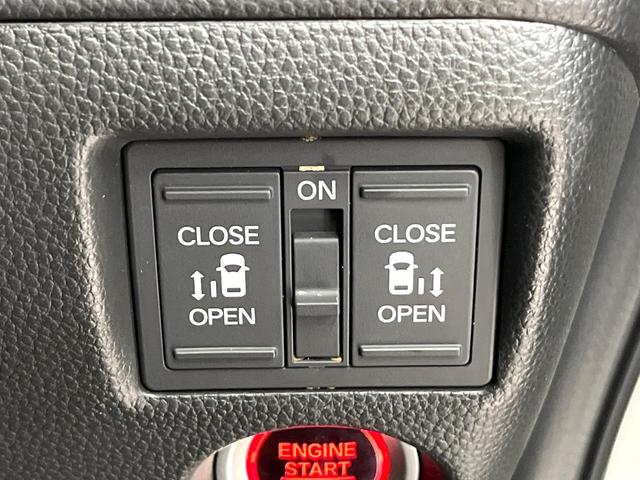 N-BOXカスタム L スタイル+ブラック ホンダセンシング アダプティブクルーズ SDナビ バックカメラ 両側電動ドア シートヒーター 禁煙車 コーナーセンサー LEDヘッド ドラレコ ETC 純正14インチアルミ ロールサンシェード(5枚目)