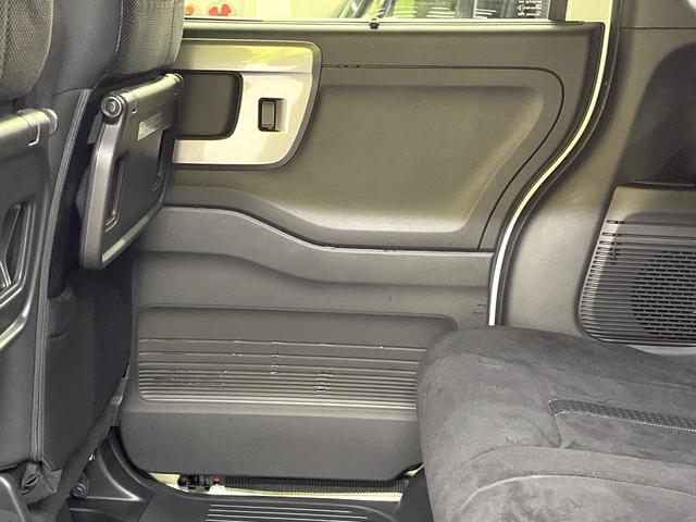 N-BOXカスタム L スタイル+ブラック ホンダセンシング アダプティブクルーズ SDナビ バックカメラ 両側電動ドア シートヒーター 禁煙車 コーナーセンサー LEDヘッド ドラレコ ETC 純正14インチアルミ ロールサンシェード(45枚目)