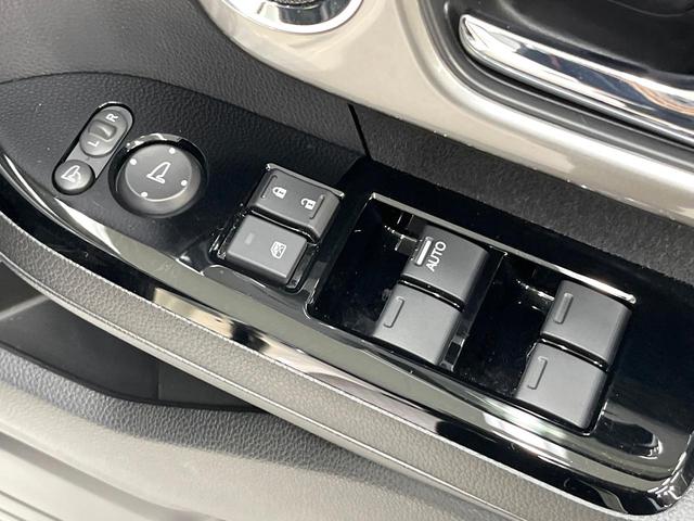 N-BOXカスタム L スタイル+ブラック ホンダセンシング アダプティブクルーズ SDナビ バックカメラ 両側電動ドア シートヒーター 禁煙車 コーナーセンサー LEDヘッド ドラレコ ETC 純正14インチアルミ ロールサンシェード(51枚目)