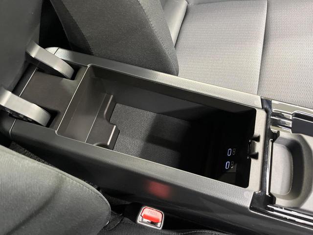 プリウス Ｘ　セーフティセンス　純正８型ナビ　バックカメラ　フルセグ　レーダークルーズ　ＡＣ１００Ｖ電源　ＬＥＤヘッド　オートハイビーム　オートエアコン　スマートキー　ＥＴＣ　ドラレコ　ブラインドスポットモニター（62枚目）