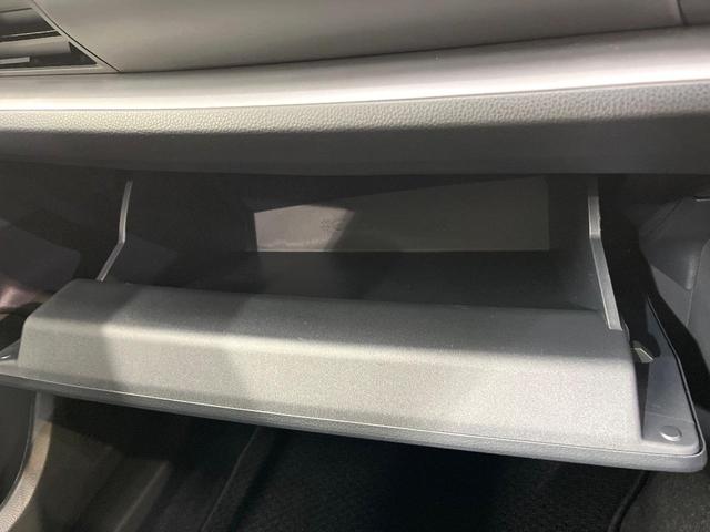 プリウス Ｘ　セーフティセンス　純正８型ナビ　バックカメラ　フルセグ　レーダークルーズ　ＡＣ１００Ｖ電源　ＬＥＤヘッド　オートハイビーム　オートエアコン　スマートキー　ＥＴＣ　ドラレコ　ブラインドスポットモニター（64枚目）