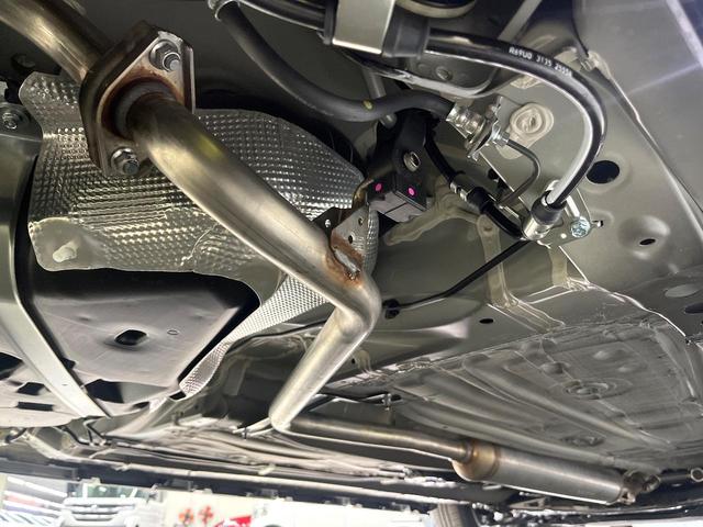 ソリオ ハイブリッドＭＺ　登録済未使用車　セーフティサポート　純正９型ナビ　全周囲カメラ　アダプティブクルーズ　ＡｐｐｌｅＣａｒＰｌａｙ　両側電動ドア　ブラインドスポットモニター　ＬＥＤヘッド＆フォグ　オートハイビーム（28枚目）