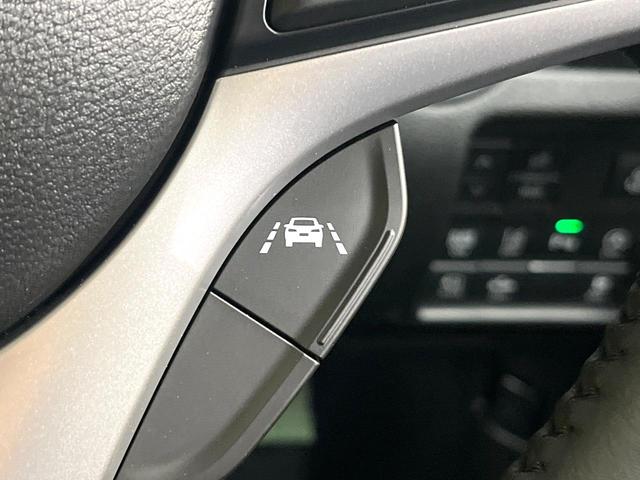 ソリオ ハイブリッドＭＺ　登録済未使用車　セーフティサポート　純正９型ナビ　全周囲カメラ　アダプティブクルーズ　ＡｐｐｌｅＣａｒＰｌａｙ　両側電動ドア　ブラインドスポットモニター　ＬＥＤヘッド＆フォグ　オートハイビーム（54枚目）