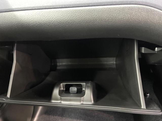 ソリオ ハイブリッドＭＺ　登録済未使用車　セーフティサポート　純正９型ナビ　全周囲カメラ　アダプティブクルーズ　ＡｐｐｌｅＣａｒＰｌａｙ　両側電動ドア　ブラインドスポットモニター　ＬＥＤヘッド＆フォグ　オートハイビーム（72枚目）