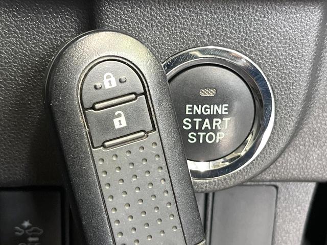 ムーヴ カスタム　ＲＳ　ハイパーＳＡＩＩ　ターボ　スマートアシスト　ＳＤナビ　バックカメラ　フルセグ　ＬＥＤヘッド＆フォグ　オートライト　オートエアコン　１７インチアルミ　ステアリングスイッチ　スマートキー　ＥＴＣ　ドラレコ（7枚目）