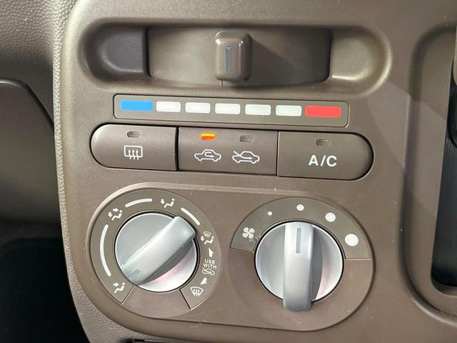 アルトラパンショコラ Ｇ　合皮シート　スマートキー　ＨＩＤヘッド　ビルトインＥＴＣ　オートライト　オートエアコン　Ｂｌｕｅｔｏｏｔｈ　ＣＤ　ＤＶＤ再生　地デジ（4枚目）