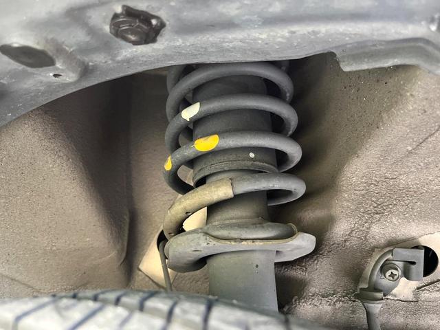 アルトラパンショコラ Ｇ　合皮シート　スマートキー　ＨＩＤヘッド　ビルトインＥＴＣ　オートライト　オートエアコン　Ｂｌｕｅｔｏｏｔｈ　ＣＤ　ＤＶＤ再生　地デジ（22枚目）