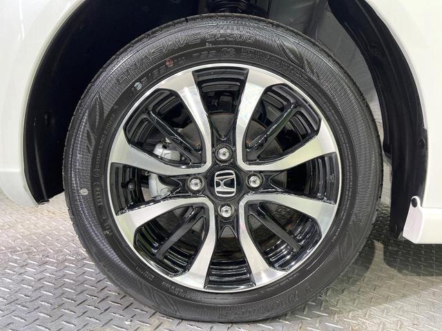 N-BOXカスタム コーディネートスタイル 届出済未使用車 両側電動ドア バックカメラ 衝突被害軽減システム レザーシート コーナーセンサー LEDヘッド 純正14インチアルミ 車線逸脱警報 オートライト オートエアコン LEDフォグ(29枚目)