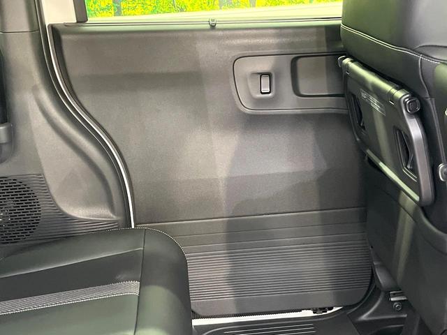 N-BOXカスタム コーディネートスタイル 届出済未使用車 両側電動ドア バックカメラ 衝突被害軽減システム レザーシート コーナーセンサー LEDヘッド 純正14インチアルミ 車線逸脱警報 オートライト オートエアコン LEDフォグ(46枚目)