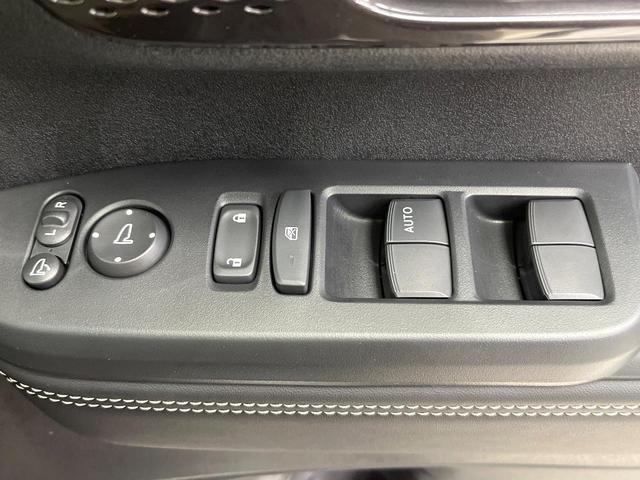 N-BOXカスタム コーディネートスタイル 届出済未使用車 両側電動ドア バックカメラ 衝突被害軽減システム レザーシート コーナーセンサー LEDヘッド 純正14インチアルミ 車線逸脱警報 オートライト オートエアコン LEDフォグ(48枚目)