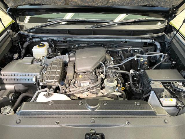 ランドクルーザープラド ＴＸ　Ｌパッケージ　サンルーフ　セーフティセンス　純正９型ディスプレイオーディオ　全周囲カメラ　レーダークルーズ　シートエアコン　パワーシート　ＬＥＤヘッド＆フォグ　オートハイビーム　純正１９インチアルミ　革シート（18枚目）