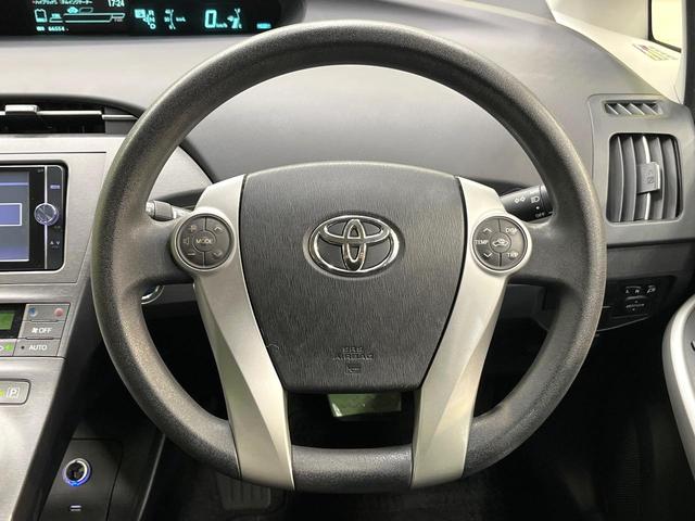 プリウス Ｓ　バックカメラ　禁煙車　ドラレコ　スマートキー　ＨＩＤヘッド　ナビ連動ＥＴＣ　オートライト　オートエアコン　Ｂｌｕｅｔｏｏｔｈ　ＣＤ　ＤＶＤ再生　地デジ（11枚目）