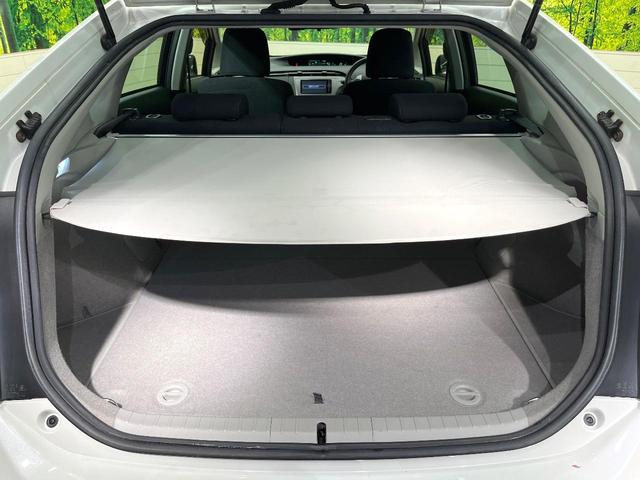 プリウス Ｓ　バックカメラ　禁煙車　ドラレコ　スマートキー　ＨＩＤヘッド　ナビ連動ＥＴＣ　オートライト　オートエアコン　Ｂｌｕｅｔｏｏｔｈ　ＣＤ　ＤＶＤ再生　地デジ（39枚目）