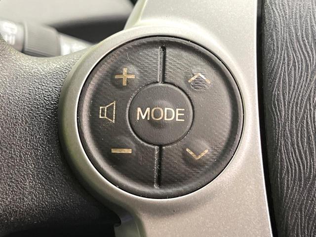 プリウス Ｓ　バックカメラ　禁煙車　ドラレコ　スマートキー　ＨＩＤヘッド　ナビ連動ＥＴＣ　オートライト　オートエアコン　Ｂｌｕｅｔｏｏｔｈ　ＣＤ　ＤＶＤ再生　地デジ（49枚目）