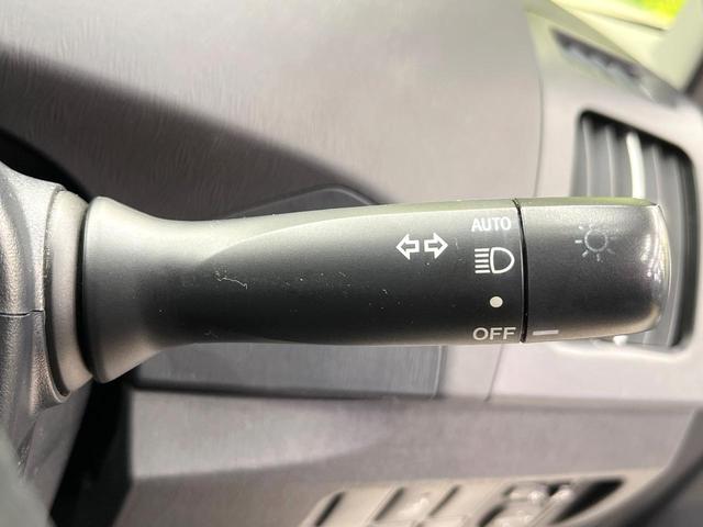 プリウス Ｓ　バックカメラ　禁煙車　ドラレコ　スマートキー　ＨＩＤヘッド　ナビ連動ＥＴＣ　オートライト　オートエアコン　Ｂｌｕｅｔｏｏｔｈ　ＣＤ　ＤＶＤ再生　地デジ（52枚目）