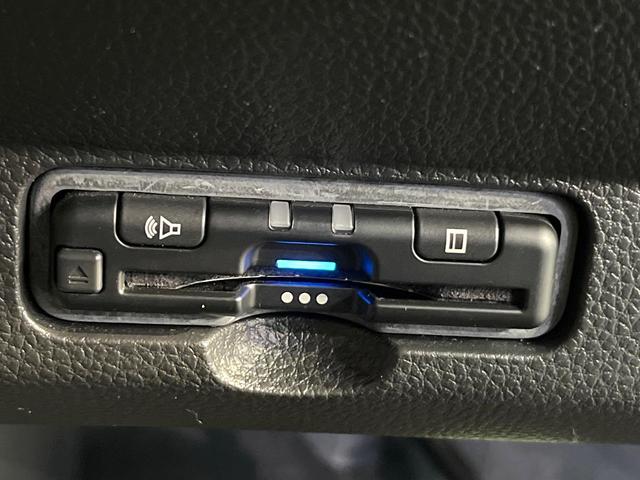 N-ONE RS MT車 純正9型ナビ バックカメラ ホンダセンシング LEDヘッド オートライト シートヒーター オートエアコン スマートキー ETC ドラレコ 衝突軽減装置 車線逸脱警報 Bluetooth再生(28枚目)