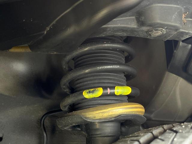 キックス Ｘ　禁煙車　純正９インチナビ　全周囲カメラ　プロパイロット　インテリジェントエマージェンシーブレーキ　ドライブレコーダー　ＬＥＤヘッド　純正１７インチアルミ　オートブレーキホールド　スマートキー（20枚目）