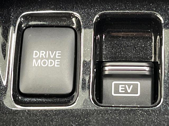 キックス Ｘ　禁煙車　純正９インチナビ　全周囲カメラ　プロパイロット　インテリジェントエマージェンシーブレーキ　ドライブレコーダー　ＬＥＤヘッド　純正１７インチアルミ　オートブレーキホールド　スマートキー（59枚目）