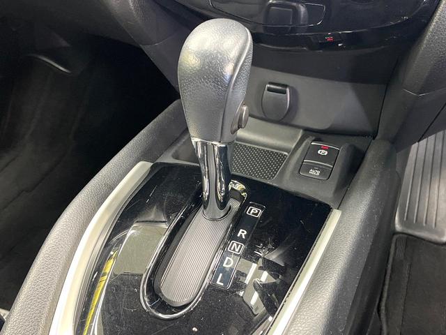 エクストレイル ２０Ｘｉ　４ＷＤ　１０型ナビ　全周囲カメラ　プロパイロット　レーダークルーズコントロール　デジタルインナーミラー　パワーバックドア　ＥＴＣ　アイドリングストップ　ＬＥＤヘッド　オートライト　オートエアコン（63枚目）