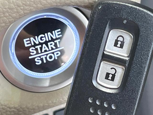 Ｎ－ＢＯＸ Ｇホンダセンシング　ＳＤナビ　バックカメラ　ホンダセンシング　レーダークルーズ　ＬＥＤヘッド　オートライト　オートエアコン　ＥＴＣ　ドラレコ　禁煙車　スマートキー　電動格納ミラー　車線逸脱警報　Ｂｌｕｅｔｏｏｔｈ再生（7枚目）