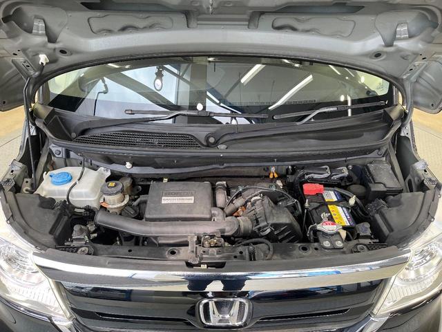 Ｎ－ＢＯＸ Ｇホンダセンシング　ＳＤナビ　バックカメラ　ホンダセンシング　レーダークルーズ　ＬＥＤヘッド　オートライト　オートエアコン　ＥＴＣ　ドラレコ　禁煙車　スマートキー　電動格納ミラー　車線逸脱警報　Ｂｌｕｅｔｏｏｔｈ再生（18枚目）