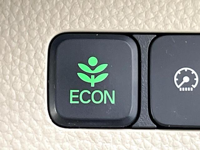 Ｎ－ＢＯＸ Ｇホンダセンシング　ＳＤナビ　バックカメラ　ホンダセンシング　レーダークルーズ　ＬＥＤヘッド　オートライト　オートエアコン　ＥＴＣ　ドラレコ　禁煙車　スマートキー　電動格納ミラー　車線逸脱警報　Ｂｌｕｅｔｏｏｔｈ再生（31枚目）