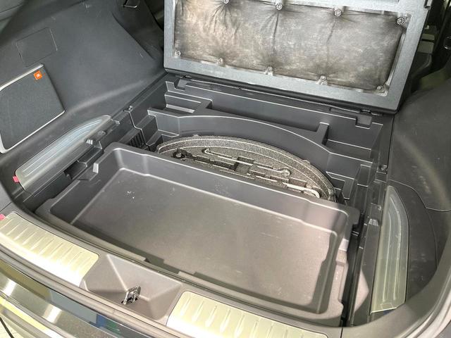 ハリアーハイブリッド Ｚ　レザーパッケージ　純正１２．３型ナビ　バックカメラ　ＪＢＬサウンド　電動リアゲート　ＡＣ１００Ｖ電源　デジタルインナーミラー　シートエアコン　パワーシート　ステアリングヒーター　革シート　セーフティセンス　ＬＥＤヘッド（50枚目）