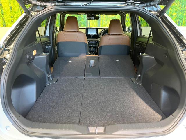 ヤリスクロス ハイブリッドZ アドベンチャー 禁煙車 純正8型ディスプレイ 2トーンカラー バックカメラ シートヒーター ハーフレザーシート Bluetooth再生 レーダークルーズ コーナーセンサー セーフティセンス ステアリングヒーター(10枚目)