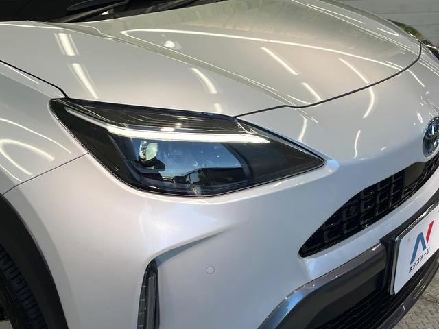 ヤリスクロス ハイブリッドZ アドベンチャー 禁煙車 純正8型ディスプレイ 2トーンカラー バックカメラ シートヒーター ハーフレザーシート Bluetooth再生 レーダークルーズ コーナーセンサー セーフティセンス ステアリングヒーター(12枚目)
