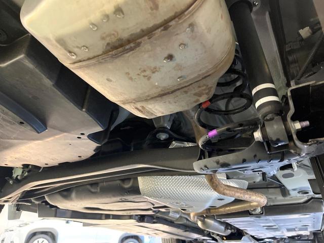 ヤリスクロス ハイブリッドZ アドベンチャー 禁煙車 純正8型ディスプレイ 2トーンカラー バックカメラ シートヒーター ハーフレザーシート Bluetooth再生 レーダークルーズ コーナーセンサー セーフティセンス ステアリングヒーター(30枚目)