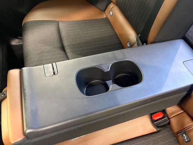 ヤリスクロス ハイブリッドZ アドベンチャー 禁煙車 純正8型ディスプレイ 2トーンカラー バックカメラ シートヒーター ハーフレザーシート Bluetooth再生 レーダークルーズ コーナーセンサー セーフティセンス ステアリングヒーター(48枚目)