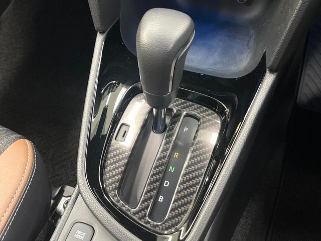 ヤリスクロス ハイブリッドZ アドベンチャー 禁煙車 純正8型ディスプレイ 2トーンカラー バックカメラ シートヒーター ハーフレザーシート Bluetooth再生 レーダークルーズ コーナーセンサー セーフティセンス ステアリングヒーター(60枚目)