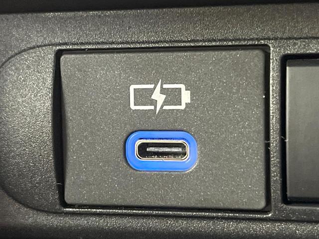 ヤリスクロス ハイブリッドZ アドベンチャー 禁煙車 純正8型ディスプレイ 2トーンカラー バックカメラ シートヒーター ハーフレザーシート Bluetooth再生 レーダークルーズ コーナーセンサー セーフティセンス ステアリングヒーター(64枚目)