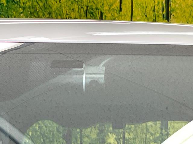 ノア ハイブリッドＳｉ　ダブルバイビーＩＩ　両側電動ドア　ＳＤナビ　バックカメラ　衝突被害軽減システム　禁煙車　ハーフレザーシート　ドラレコ　コーナーセンサー　スマートキー　ＬＥＤヘッド　ビルトインＥＴＣ　クルコン　純正１６インチアルミ（22枚目）