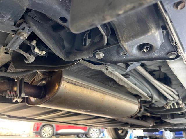 ノア ハイブリッドＳｉ　ダブルバイビーＩＩ　両側電動ドア　ＳＤナビ　バックカメラ　衝突被害軽減システム　禁煙車　ハーフレザーシート　ドラレコ　コーナーセンサー　スマートキー　ＬＥＤヘッド　ビルトインＥＴＣ　クルコン　純正１６インチアルミ（30枚目）