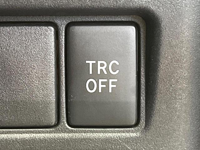 ノア ハイブリッドＳｉ　ダブルバイビーＩＩ　両側電動ドア　ＳＤナビ　バックカメラ　衝突被害軽減システム　禁煙車　ハーフレザーシート　ドラレコ　コーナーセンサー　スマートキー　ＬＥＤヘッド　ビルトインＥＴＣ　クルコン　純正１６インチアルミ（60枚目）