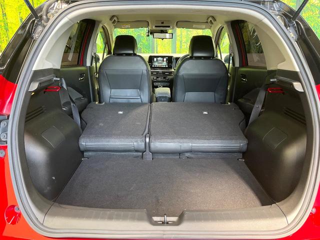 オーラ Ｇ　レザーエディション　純正９インチナビ　全周囲カメラ　ＢＯＳＥサウンド　衝突被害軽減システム　禁煙車　レザーシート　ドラレコ　コーナーセンサー　スマートキー　ＬＥＤヘッド　ビルトインＥＴＣ　純正１７インチアルミ（10枚目）