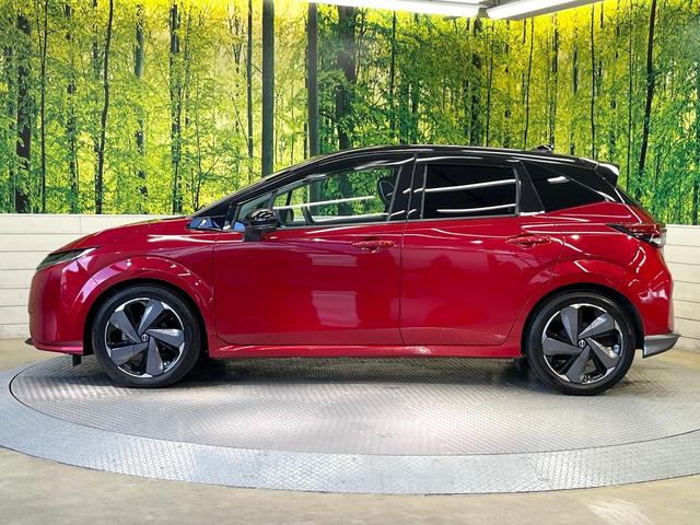 オーラ Ｇ　レザーエディション　純正９インチナビ　全周囲カメラ　ＢＯＳＥサウンド　衝突被害軽減システム　禁煙車　レザーシート　ドラレコ　コーナーセンサー　スマートキー　ＬＥＤヘッド　ビルトインＥＴＣ　純正１７インチアルミ（36枚目）