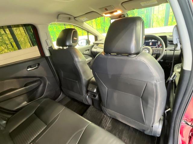 オーラ Ｇ　レザーエディション　純正９インチナビ　全周囲カメラ　ＢＯＳＥサウンド　衝突被害軽減システム　禁煙車　レザーシート　ドラレコ　コーナーセンサー　スマートキー　ＬＥＤヘッド　ビルトインＥＴＣ　純正１７インチアルミ（39枚目）