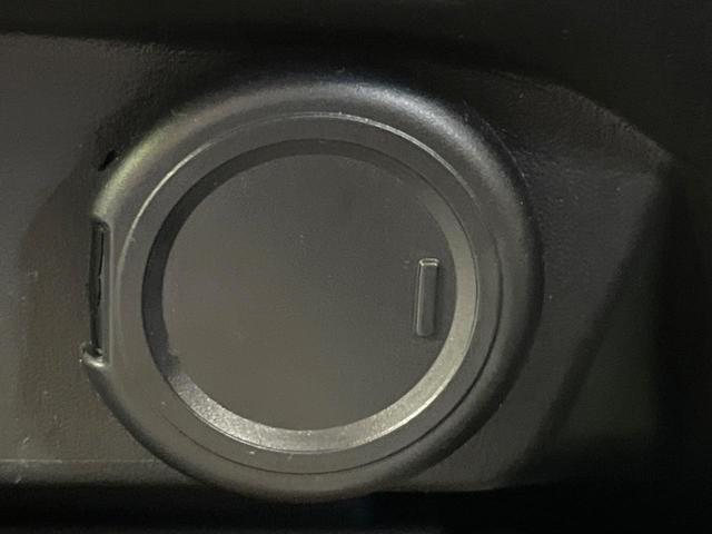 オーラ Ｇ　レザーエディション　純正９インチナビ　全周囲カメラ　ＢＯＳＥサウンド　衝突被害軽減システム　禁煙車　レザーシート　ドラレコ　コーナーセンサー　スマートキー　ＬＥＤヘッド　ビルトインＥＴＣ　純正１７インチアルミ（61枚目）