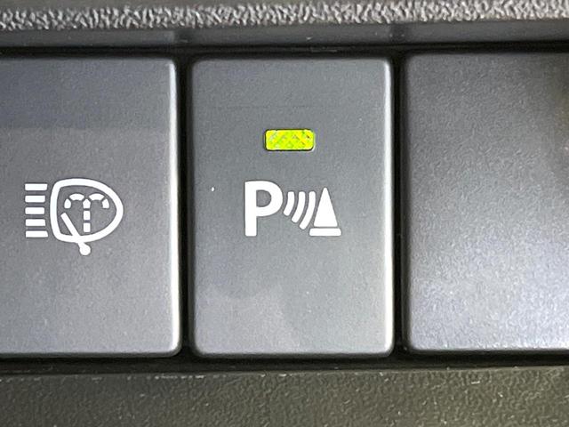 ジムニー ＸＣ　４ＷＤ　届出済未使用車　衝突被害軽減システム　コーナーセンサー　スマートキー　ＬＥＤヘッド　クルコン　純正１６インチアルミ　オートライト　オートエアコン（6枚目）