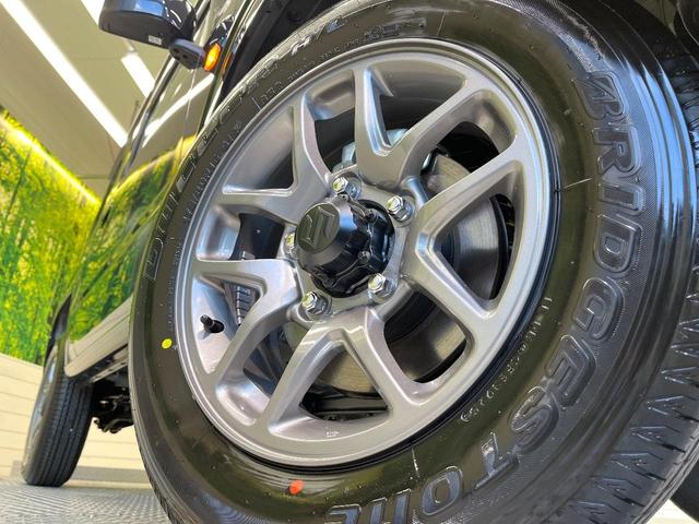 ジムニー ＸＣ　４ＷＤ　届出済未使用車　衝突被害軽減システム　コーナーセンサー　スマートキー　ＬＥＤヘッド　クルコン　純正１６インチアルミ　オートライト　オートエアコン（13枚目）