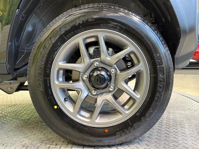 ジムニー ＸＣ　４ＷＤ　届出済未使用車　衝突被害軽減システム　コーナーセンサー　スマートキー　ＬＥＤヘッド　クルコン　純正１６インチアルミ　オートライト　オートエアコン（30枚目）