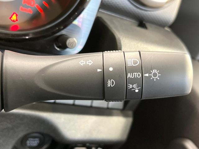 ジムニー ＸＣ　４ＷＤ　届出済未使用車　衝突被害軽減システム　コーナーセンサー　スマートキー　ＬＥＤヘッド　クルコン　純正１６インチアルミ　オートライト　オートエアコン（47枚目）