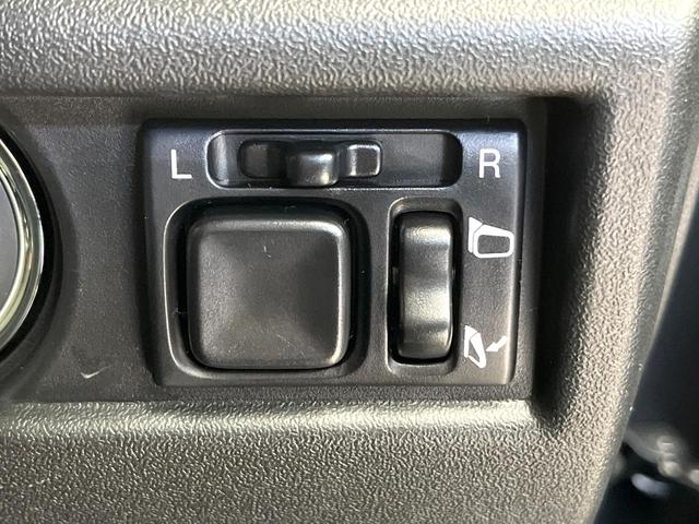 ジムニー ＸＣ　４ＷＤ　届出済未使用車　衝突被害軽減システム　コーナーセンサー　スマートキー　ＬＥＤヘッド　クルコン　純正１６インチアルミ　オートライト　オートエアコン（52枚目）